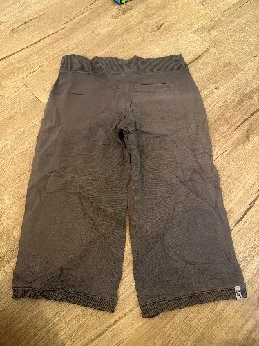 Esprit Sports Jogginghose Damen Gr. 34/XS Grau Capri Sporthose