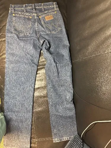 Wrangler Cowboy Cut Herren Jeans Straight Leg Blau Gr. 30/32