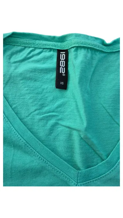 1982 Damen T-Shirt Basic V-Ausschnitt Türkis Gr. XS Kurzarm
