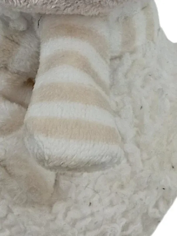 Ergobaby Baby Rassel Kuscheltier Schaf Greifling Plüsch Beige Weiß 4