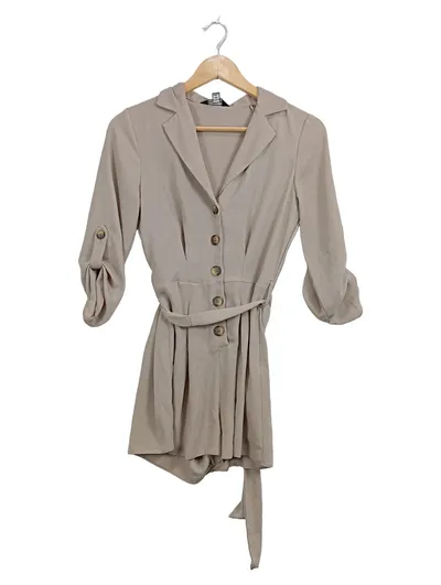 Miss Selfridge Damen Jumpsuit Kurz Beige Gr. 32 Business Playsuit