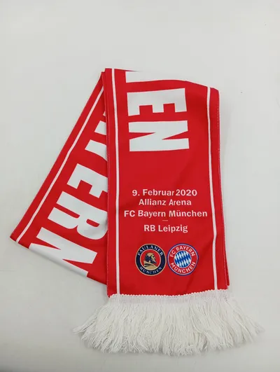FC Bayern München Fanschal 9. Februar 2020 Allianz Arena vs RB Leipzig