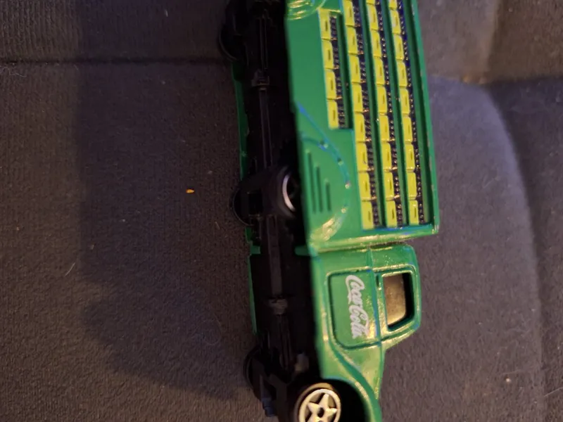 Coca-Cola Getränke-Lieferwagen Modellfahrzeug Grün 4cm x 10.5cm 3