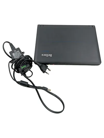 Belinea b.book Netbook Intel Atom 10 Zoll Laptop Notebook Schwarz + Netzteil