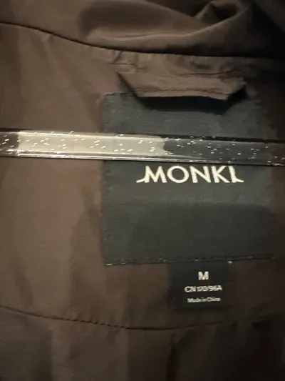 Monki Damen Steppmantel Winterjacke Kapuze Braun Gr. 38 M