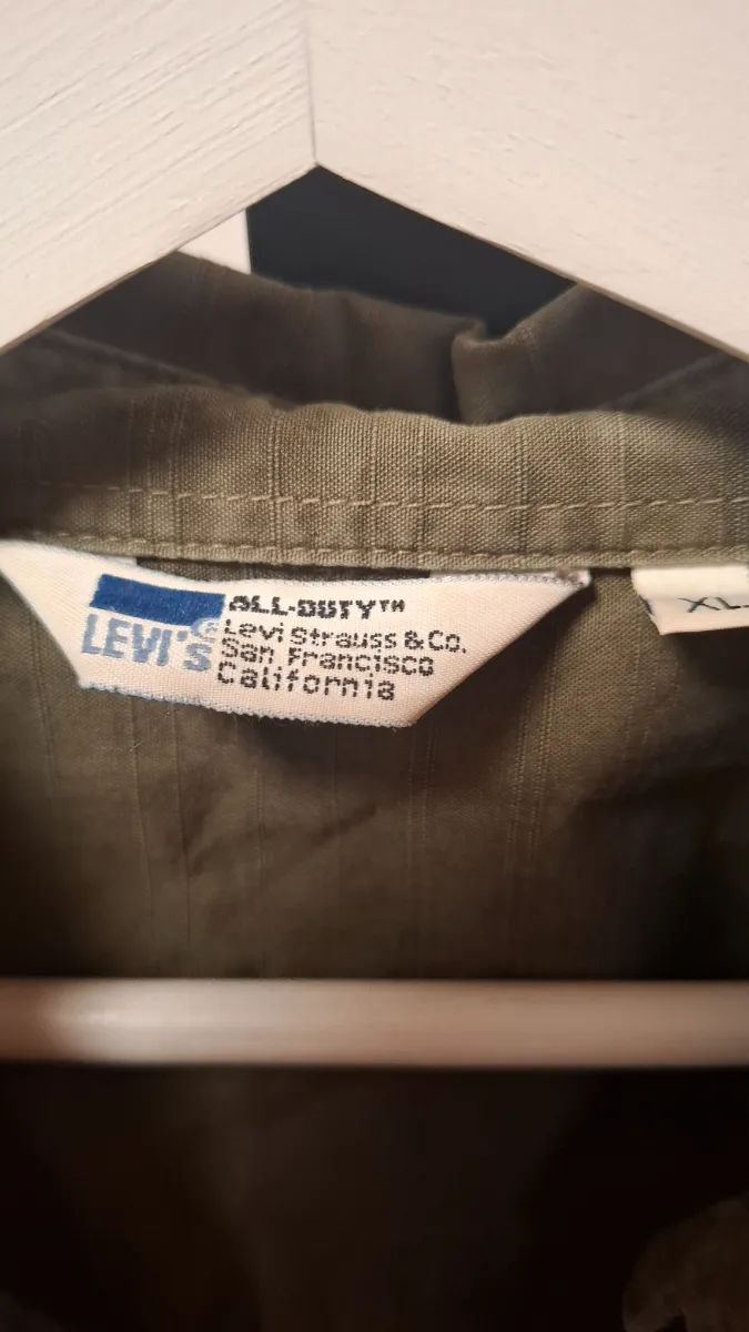 Levi's Herren Hemd XL Oliv Militärstil Outdoor Langarm Baumwolle 2