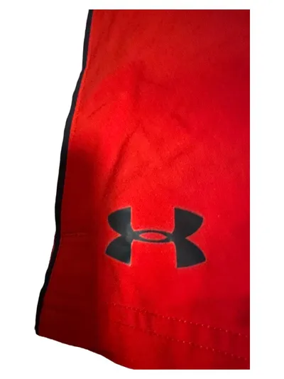 Under Armour Herren Sport Shorts Sporthose Rot Gr. L Polyester