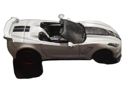Hot Wheels 19 Chevrolet Corvette ZR1 Convertible Weiß Modellauto 9cm
