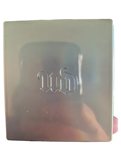Urban Decay The Illuminizer Translucent Pressed Beauty Powder 9g Gebraucht