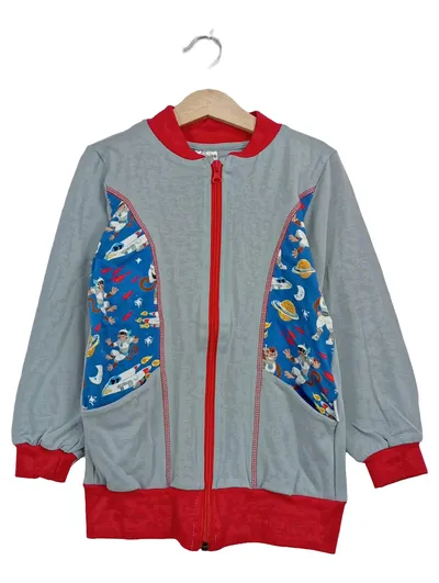 BABAUBA Kinder Sweatjacke Gr. 116 Grau Affen Weltraum Motiv