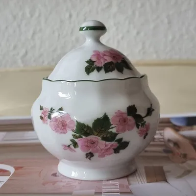 Eschenbach Zuckerdose Porzellan Blumenmuster Rosa Wildrosen Bavaria Germany