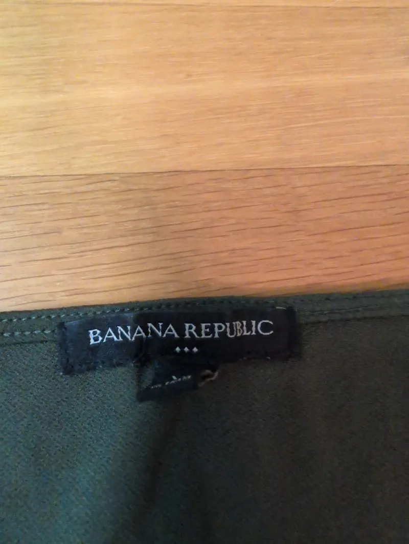 Banana Republic Damen Peplum Top V-Ausschnitt Oliv Gr. XS Elegant 6