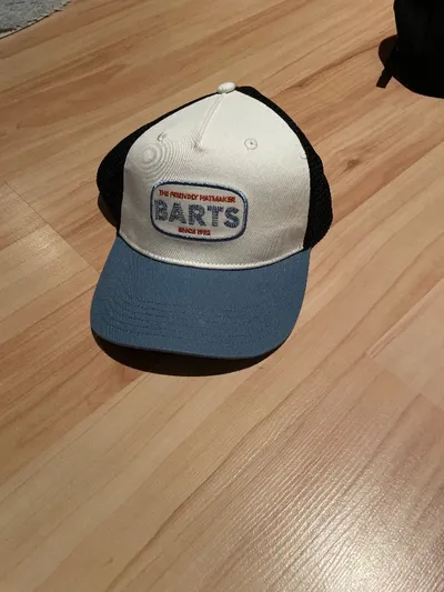 BARTS Trucker Cap Kappe Mesh Retro Logo Weiß Blau Schwarz Gr. L