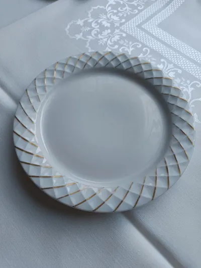 Thomas Germany Essteller Porzellan Goldrand Rautenmuster 20cm Weiß Elegant