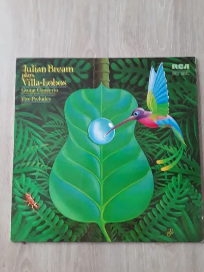 Julian Bream plays Villa-Lobos Guitar Concerto Five Preludes LP Vinyl RCA