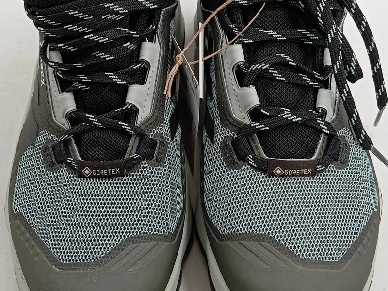 adidas Terrex Swift R3 Mid GTX Damen Wanderschuh Gore-Tex Gr. 38 2/3 Grau 4