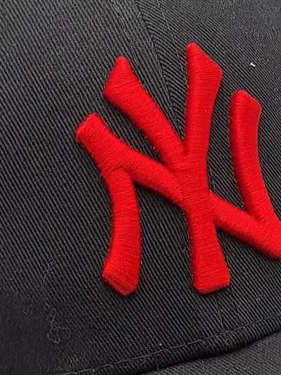 New Era 9FORTY Cap Yankees Logo Stickerei Schwarz UNI Herren