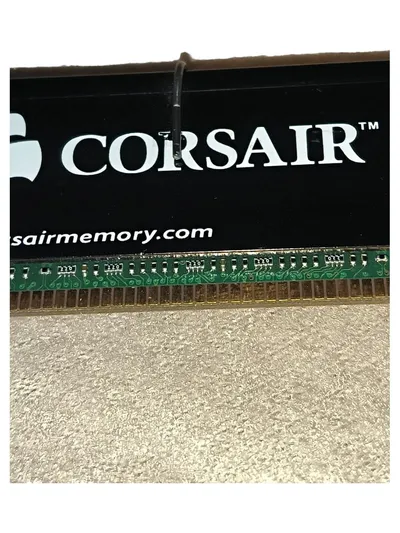 Corsair XMS Arbeitsspeicher 512MB DDR PC3200 400MHz CMX512-3200C2 Schwarz