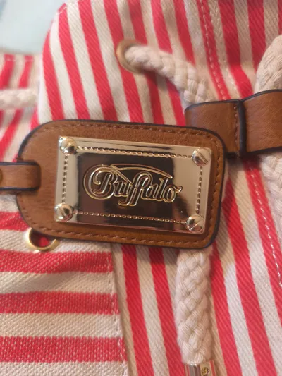 Buffalo Damen Beuteltasche Rot Weiß Gestreift Maritim Stoff Lederdetails