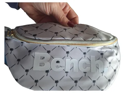 Bench. Gürteltasche Bauchtasche Grau Palmenmuster Damen Crossbody Bag
