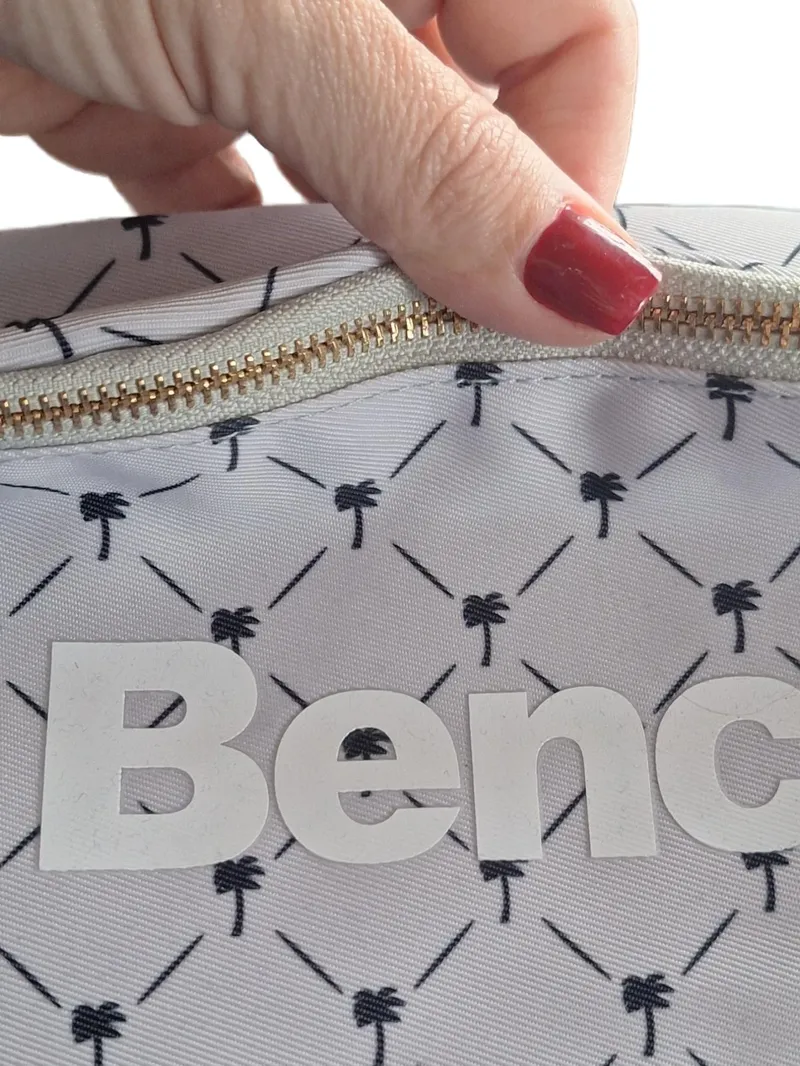 Bench. Gürteltasche Bauchtasche Grau Palmenmuster Damen Crossbody Bag 4