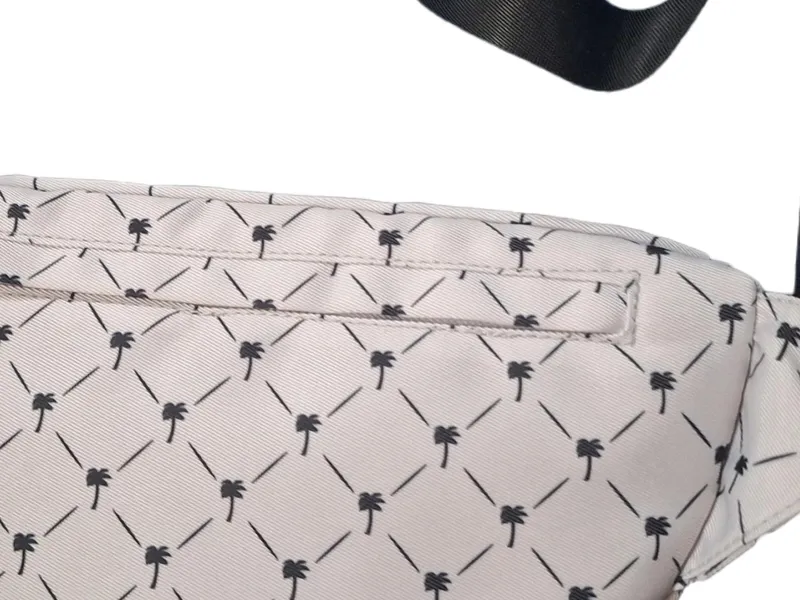 Bench. Gürteltasche Bauchtasche Grau Palmenmuster Damen Crossbody Bag 5