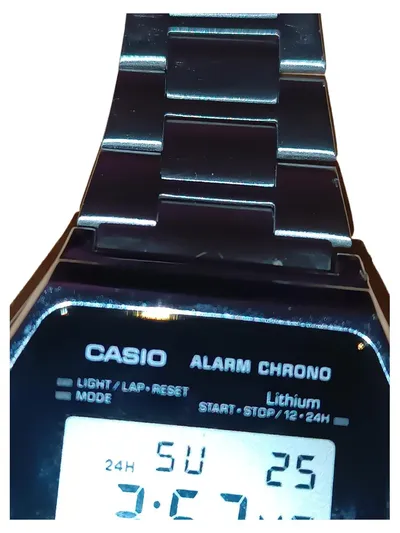 Casio A158W Herren Digitaluhr Edelstahl Retro Silber Alltag 22.5cm