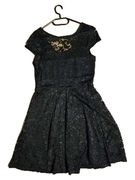 BODY FLIRT Damen Spitzenkleid Schwarz Cocktailkleid Gr. 36/38 Elegant 2