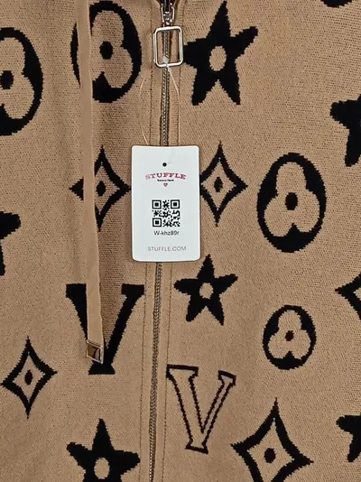 MOËWY Damen Poncho Kapuze Logo-Print Beige UNI Luxuriös Casual Luxus