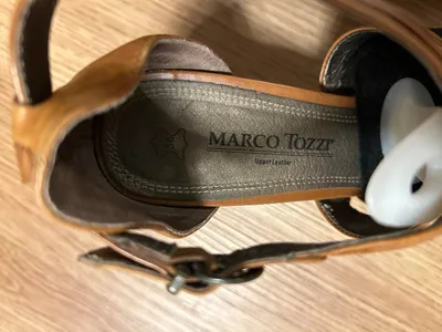 Marco Tozzi Damen Sandaletten Gr. 38 Braun Leder Absatz 8 cm Riemchen