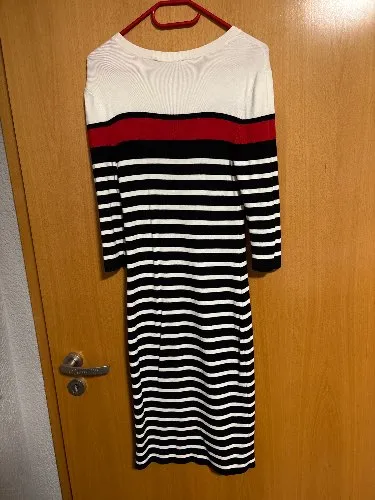 Hallhuber Damen Strickkleid Gr. M Maritim Gestreift Weiß Blau Rot