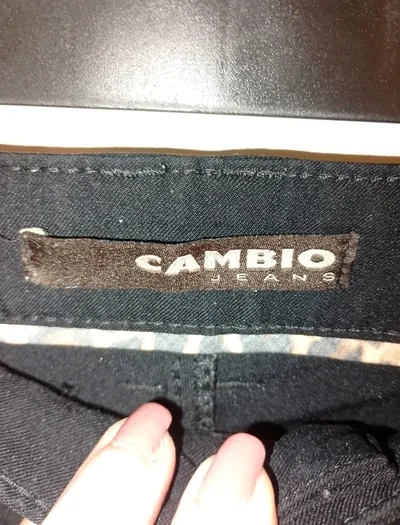 CAMBIO Jeans Damen Stoffhose Schwarz Gr. 38 Reißverschluss Detail