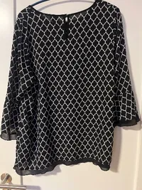 Bexleys Woman Damen Bluse Gr. 42 Schwarz Weiß Muster Glockenärmel Elegant 2