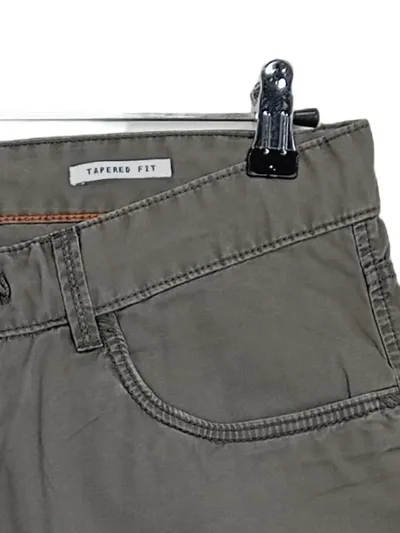 EDC Herren Cargo Shorts Tapered Fit Oliv Baumwolle Gr. W32/48