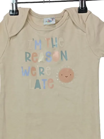 Orsolino Baby Body Gr. 86/92 Beige I'm the reason we're late Sonne