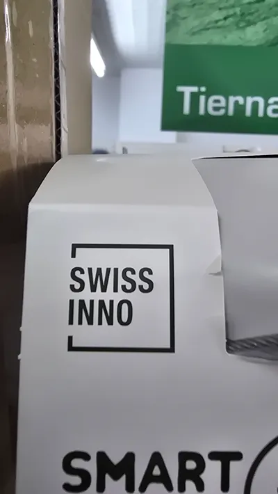 SWISSINNO SMART BIRDS Vogelfutter-Futtersilo Futterstation Futterautomat Beige