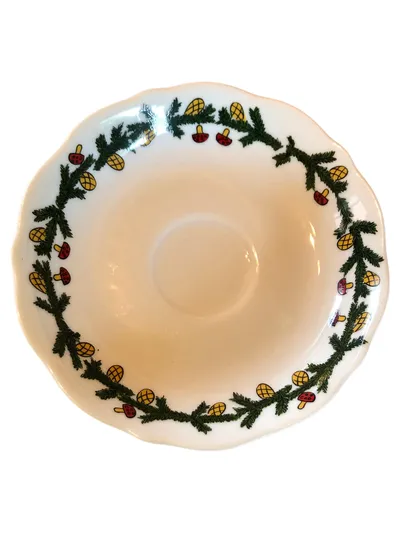 Tirschenreuth Bavaria Untertasse Weihnachten Tannenzweig Pilz Porzellan 14cm