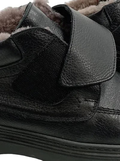 Walbusch Herren Leder Hausschuhe Klettverschluss Fellbesatz Schwarz 42
