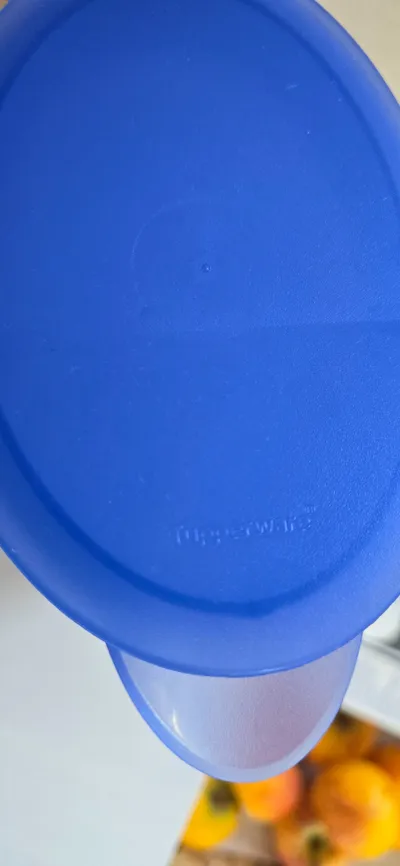Tupperware Krug 1,5 Liter Blau Kunststoff mit Deckel Ausgießer