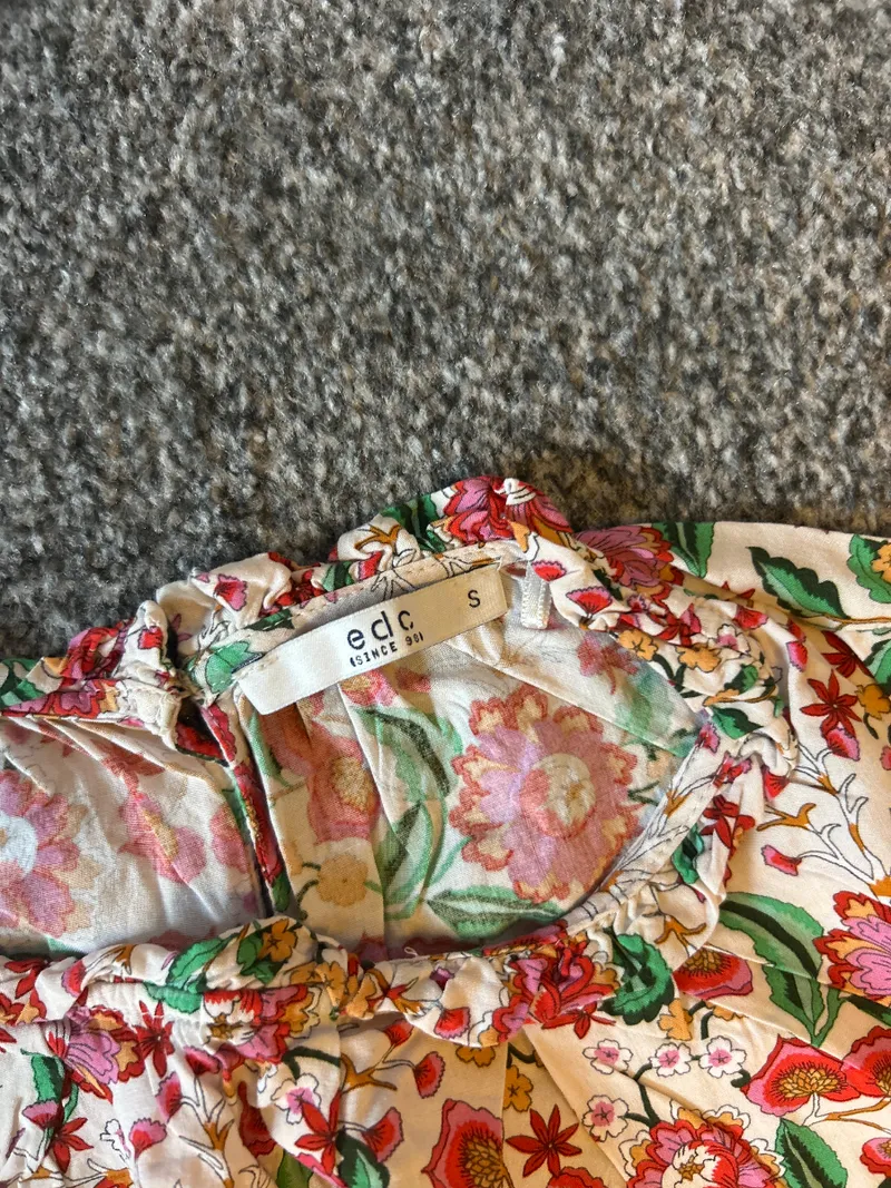 EDC Damen Top Bluse ärmellos Blumenmuster Viskose Gr. S 3