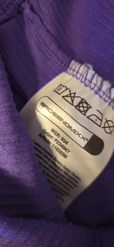 ERGEENOMIXX Gerippte Leggings Damen Lila Gr. L Sportlich Polyamid