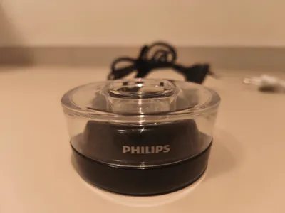 Philips CBA6001 Schnellreinigungsstation für Rasierer IPX7 Schwarz