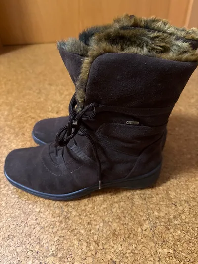 ara Damen Winterstiefel Schneestiefel Gr. 38 Braun gefüttert Fell