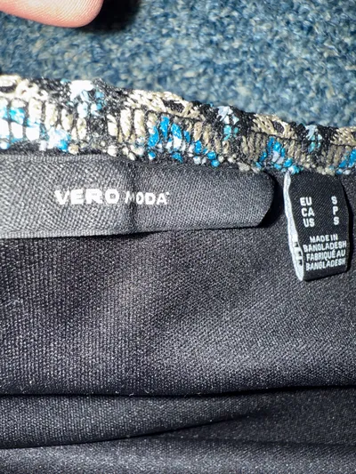Vero Moda Damen Sommerkleid Gr. S Türkis Zickzack Muster Trägerkleid
