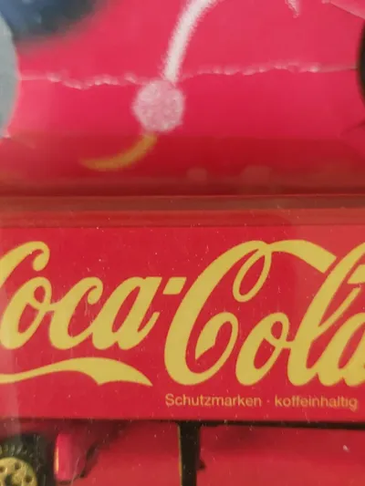 Coca-Cola Weihnachtstruck Modellauto LKW Sammlerstück Rot 17cm
