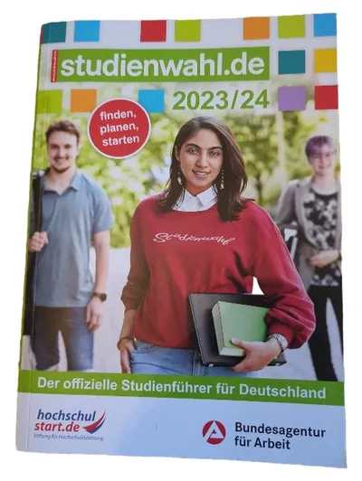 Bundesagentur für Arbeit Studienführer 2023/24 Deutschland Studium Ratgeber