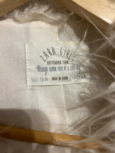 Zara Mädchen Fellweste Gr. 164 Kunstpelz Beige Boho Freizeit