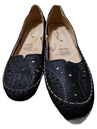 Anne Klein Damen Slipper Ballerina Blau Lochmuster Gr. 38 Klassisch