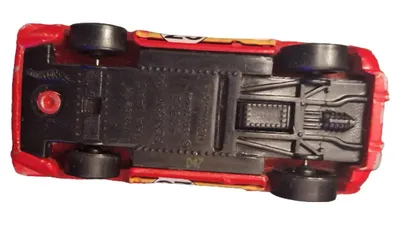 Hot Wheels Ferrari 512S Rennwagen Nr. 23 Rot Modellauto 1:64