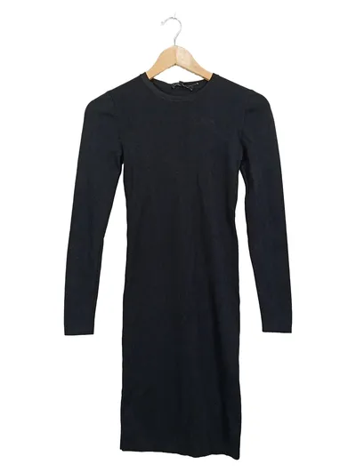 NIKKIE Strickkleid Damen Gr. 34 Schwarz Langarm Bodycon Elegant